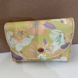 Steve Madden Floral Print Trifold Wallet Wristlet with ID Window NO Strap